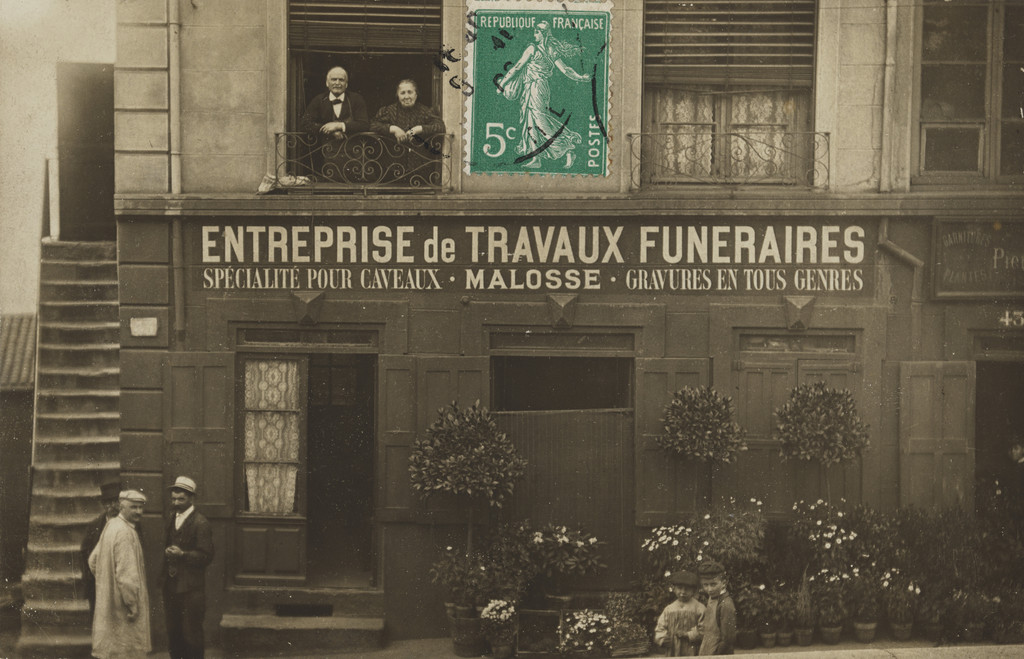 Entreprise de travaux funéraires, Malosse, Spécialité pour caveaux, Gravures en tous genres, Saint-Étienne