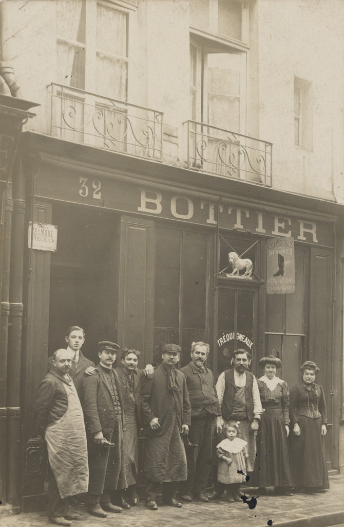 Bottier, Chaussures aux mesures, Paris