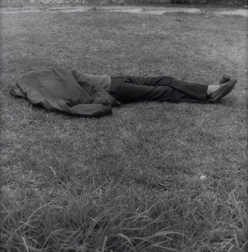 Dormeur (The Sleepers) Série Jardin Public, Tangier, Fig. 1