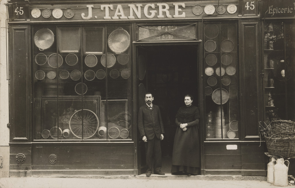 J. Tangre, Paris