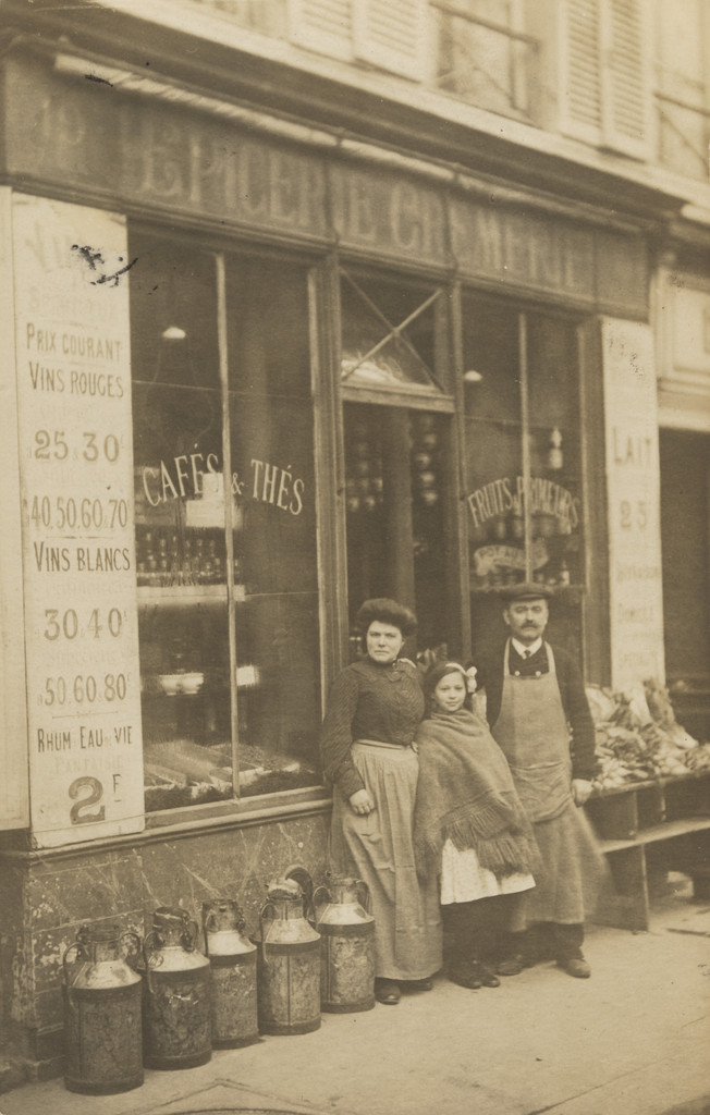 Épicerie – crèmerie, 19, rue Malar, paris