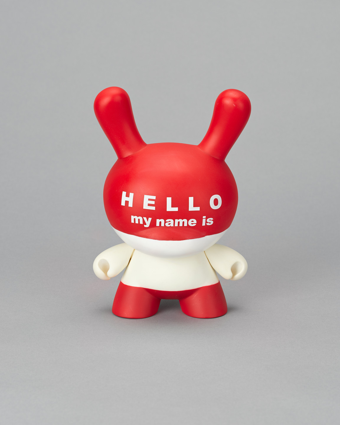 Paul Budnitz, Tristan Eaton, Huck Gee. &#34;Hello My Name Is&#34; Dunny. 2006
