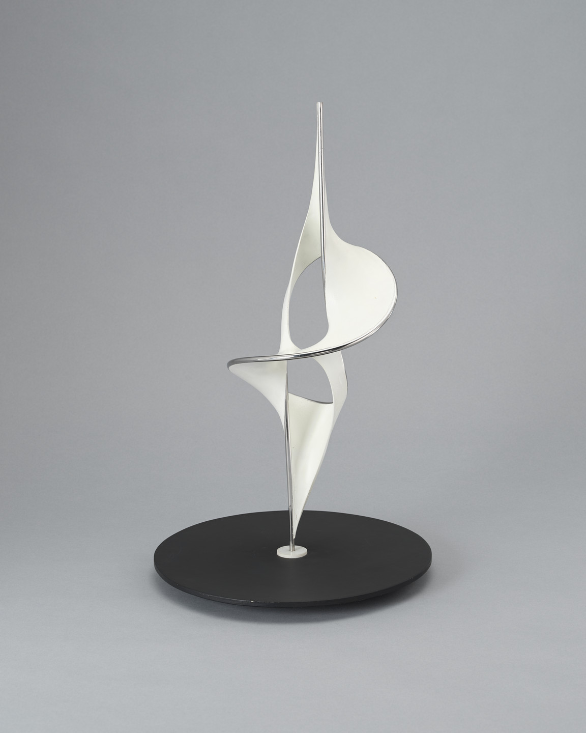 Robert Engman. A Study in Growth. 1958