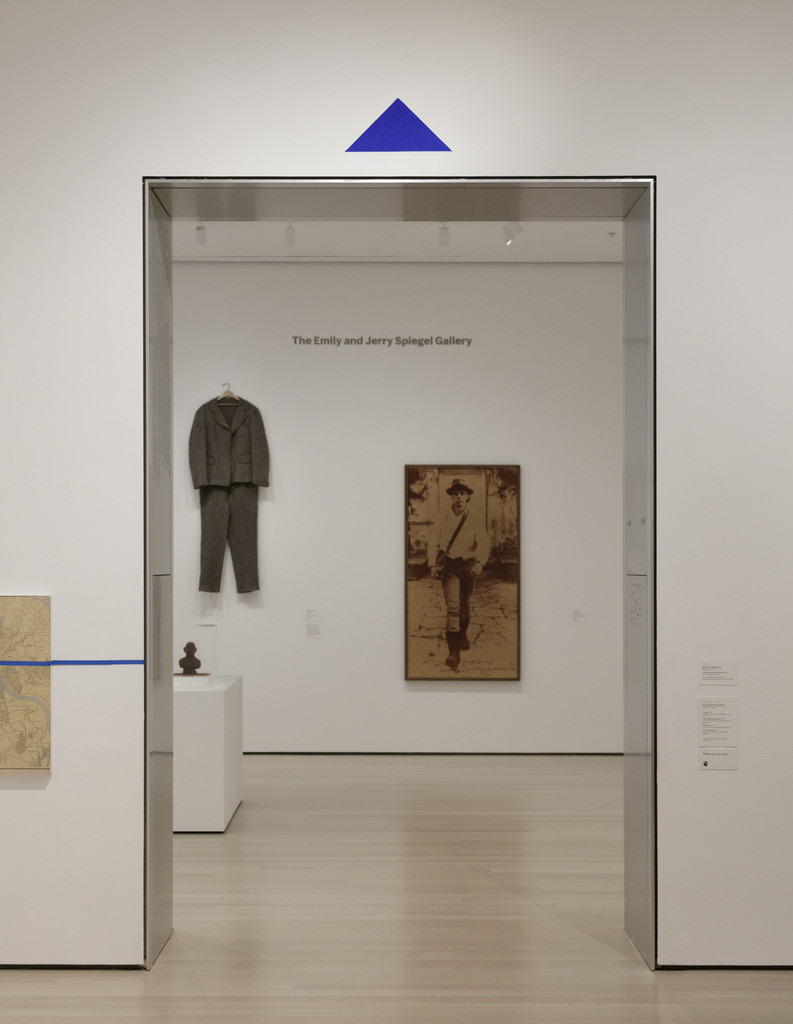 Blue Triangle (Blaues Dreieck)