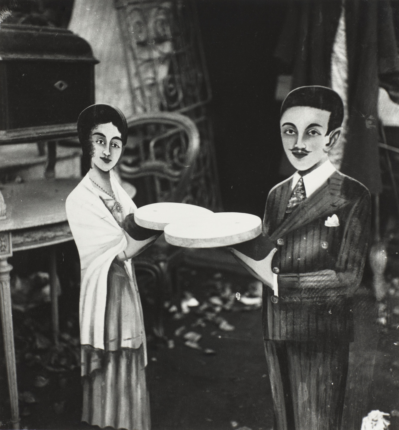 Kati Horna. Figurines. c. 1933