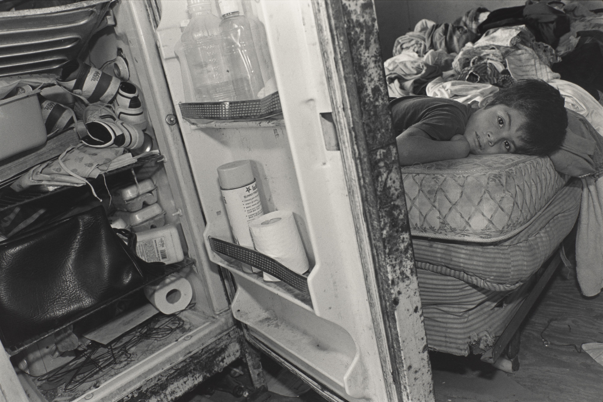 Mary Ellen Mark. Boy in his Bed, Mission, Texas. 1990