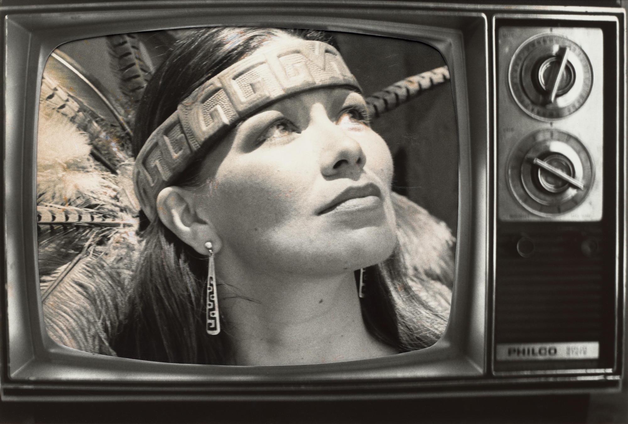 Hulleah J. Tsinhnahjinnie. Vanna Brown, Azteca Style. 1990