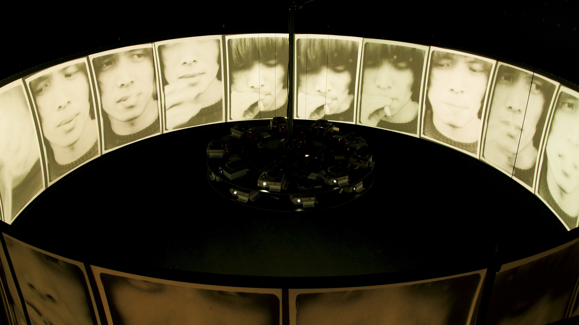 Shuzo Azuchi Gulliver. Cinematic Illumination. 1968-69