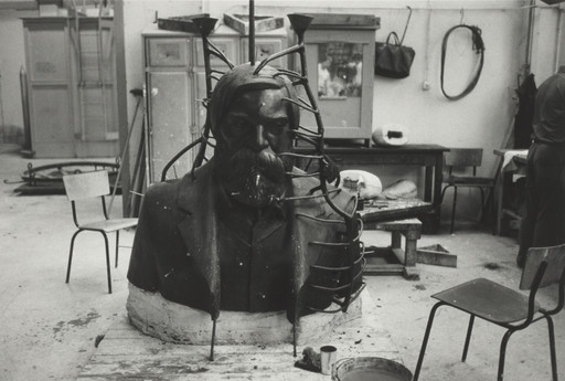 Sibylle Bergemann. Lauchhammer Art Foundry, Lauchhammer, Germany. October 1985