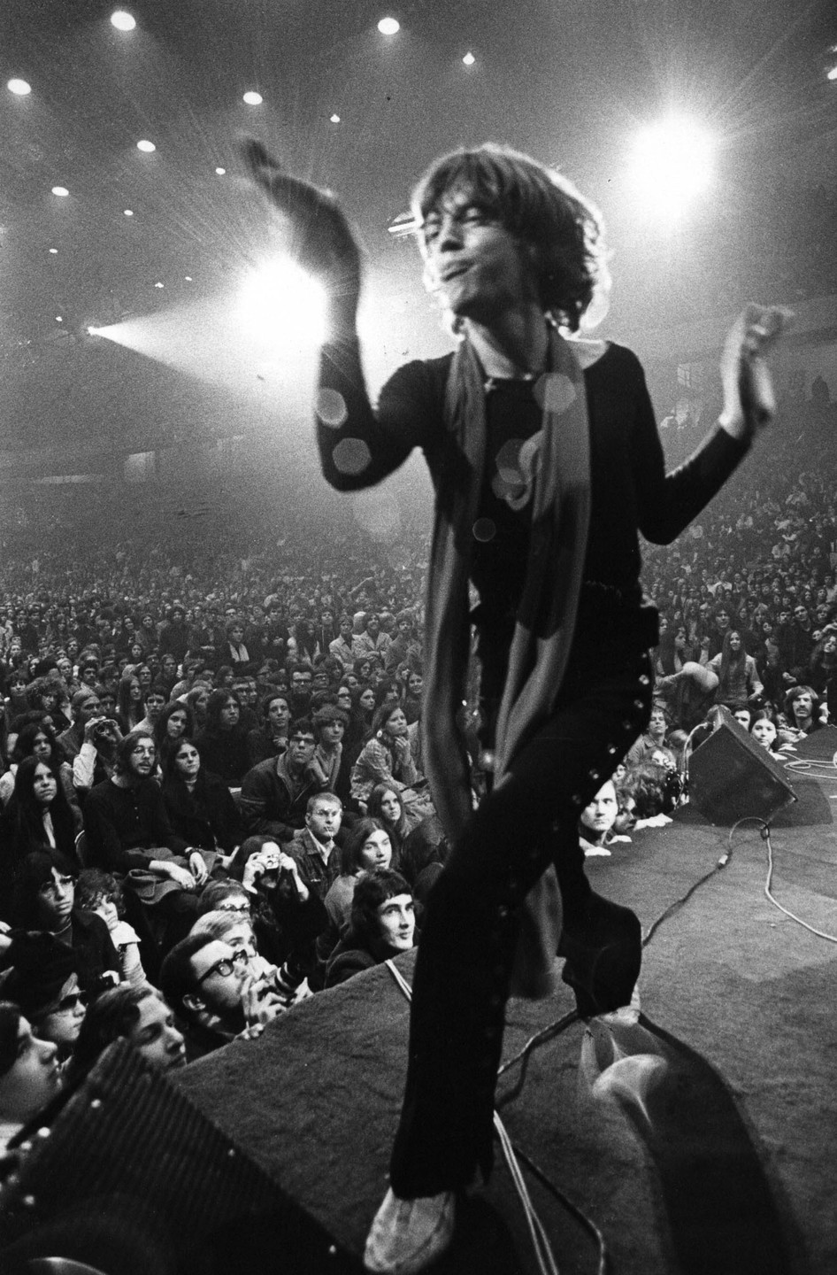 Albert Maysles, David Maysles, Charlotte Zwerin. Gimme Shelter. 1970