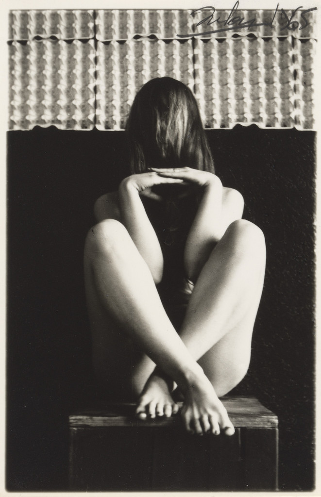 Body-Sculpture No. 7 on Plinth, Hair Mask to Faceless Member, ORLAN, 1965