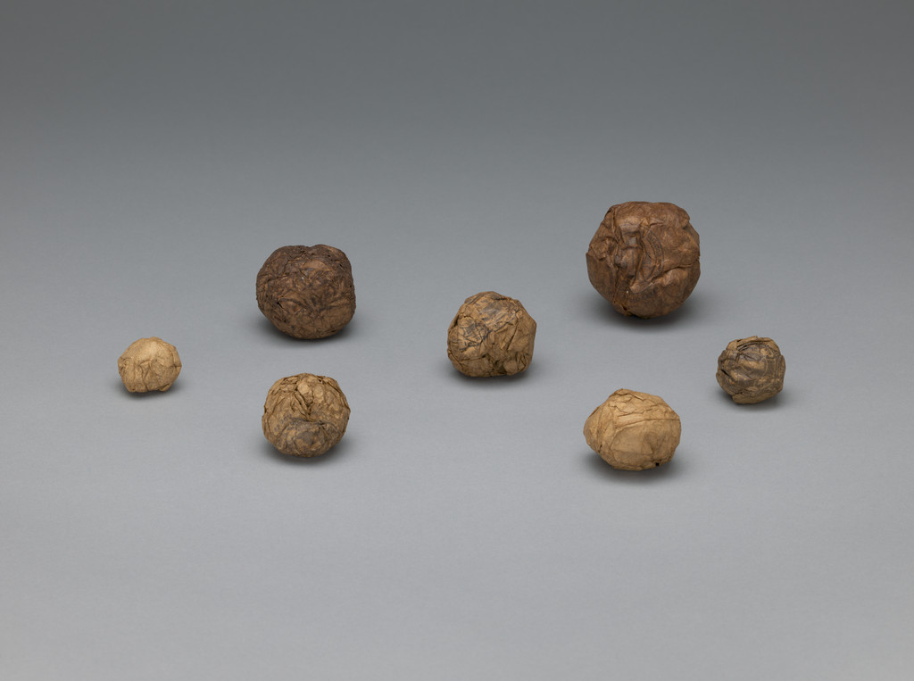 The Difference between the Circle and the Sphere Is the Weight