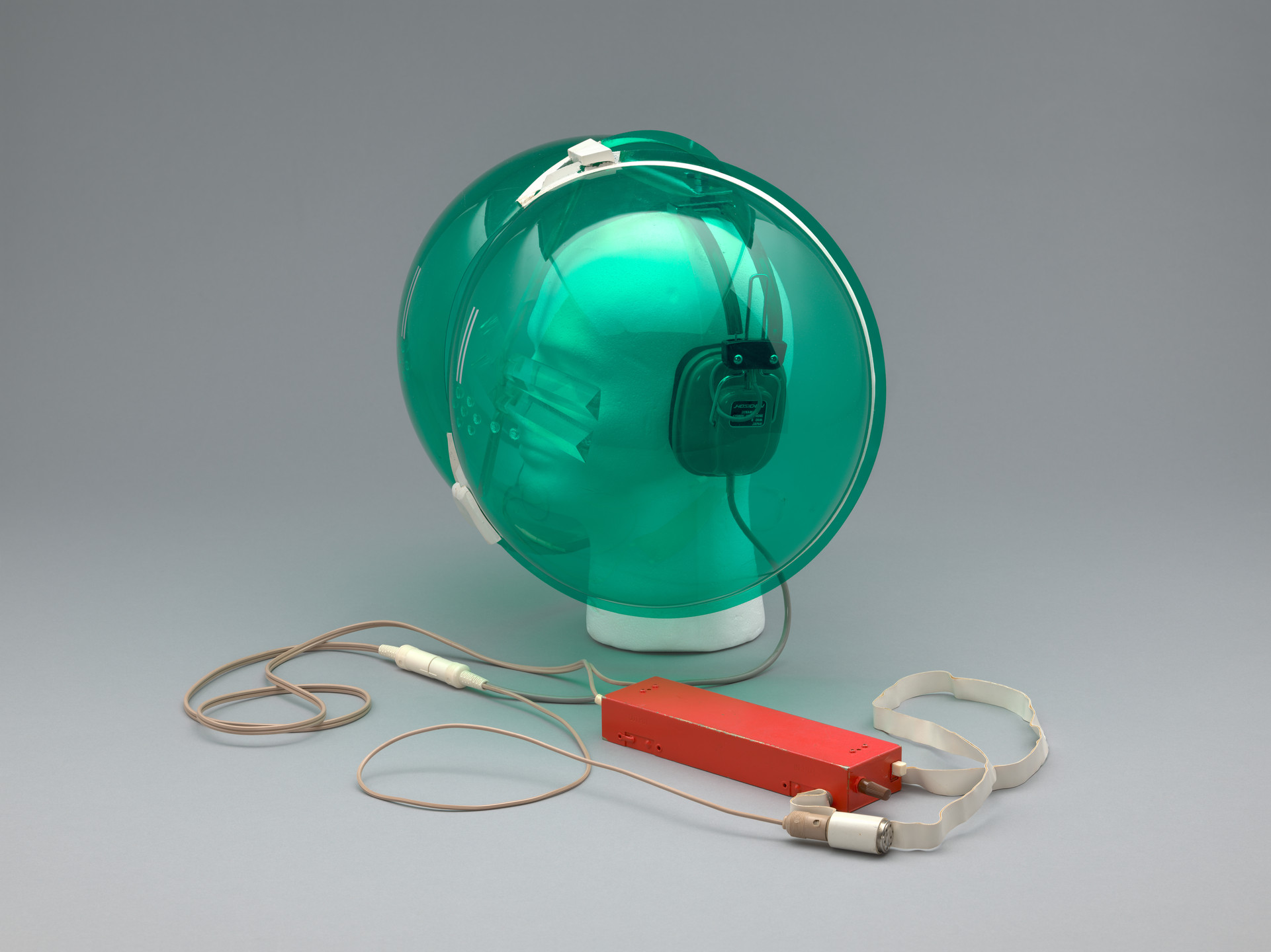 Haus-Rucker-Co, Günter Zamp Kelp, Laurids Ortner, Manfred Ortner, Klaus Pinter. Mind Expander / Flyhead Helmet. 1968