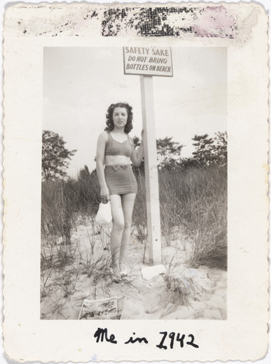 Unidentified photographer. Untitled. 1942