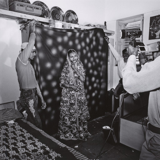 Munira poses for her wedding album, Jamnagar