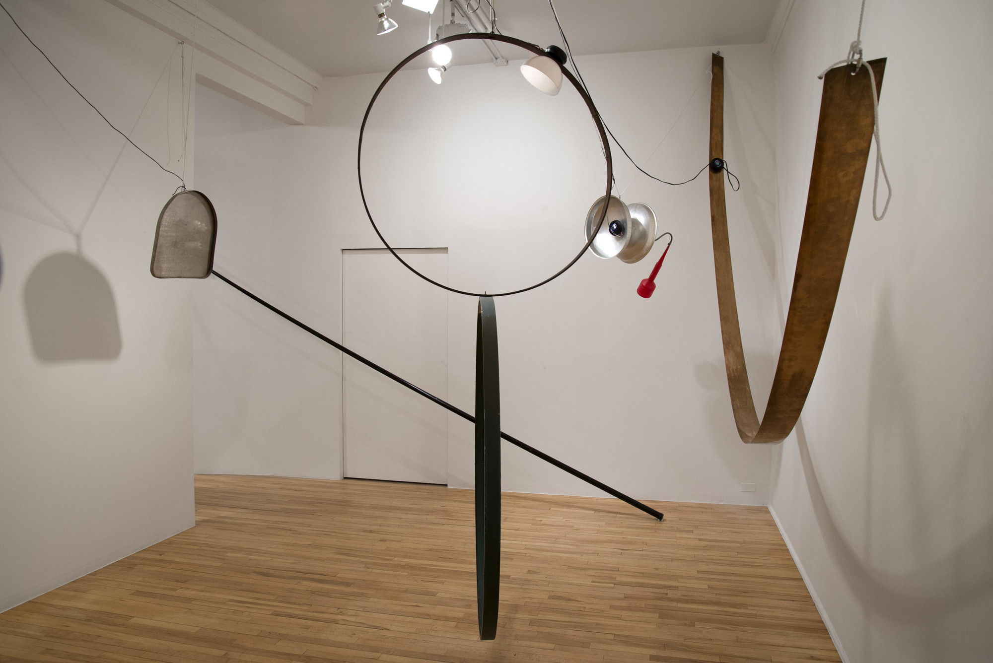 David Tudor, Composers Inside Electronics, Inc.. Rainforest V (variation 1). 1973/2015