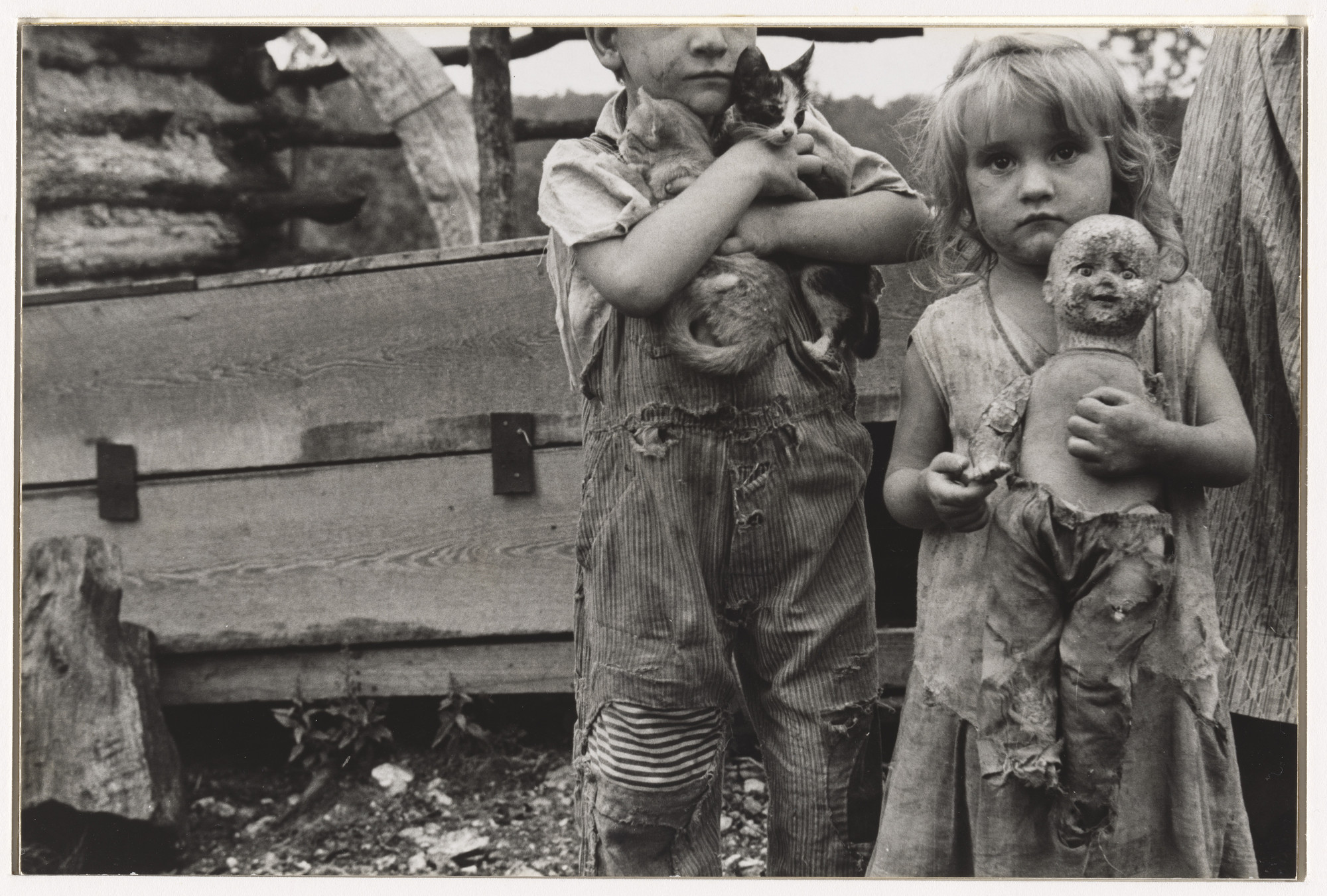 Ben Shahn. Children of Destitute Mountaineer, Arkansas. 1935