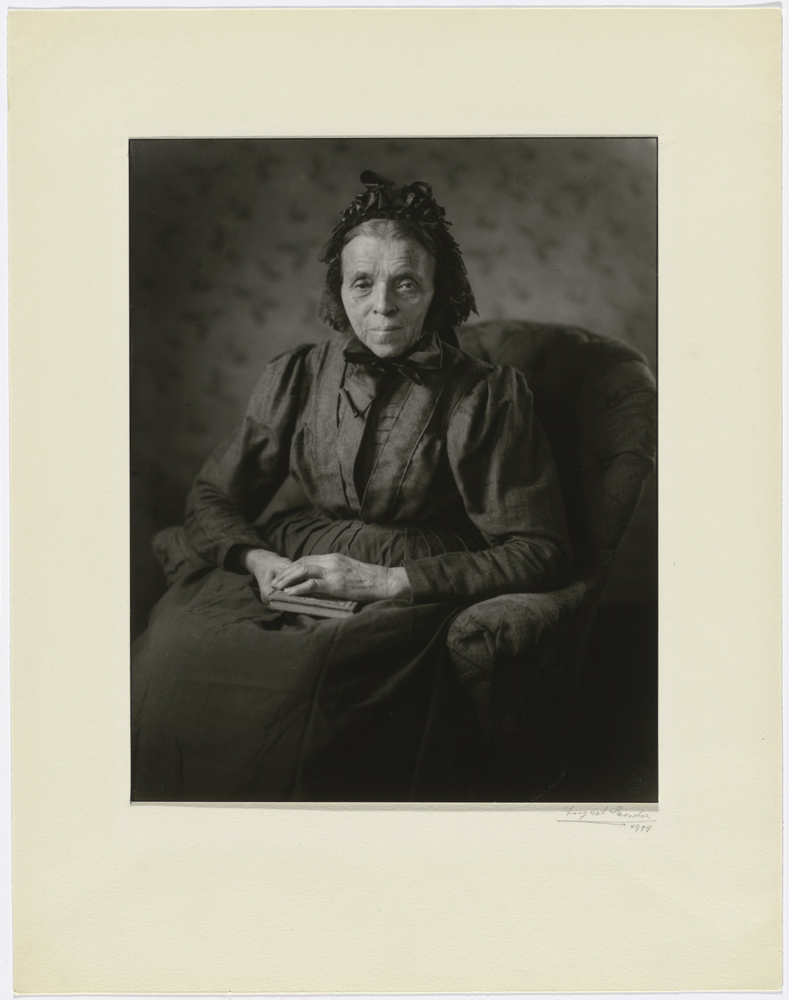 August Sander. The Woman of Progressive Intellect. 1914