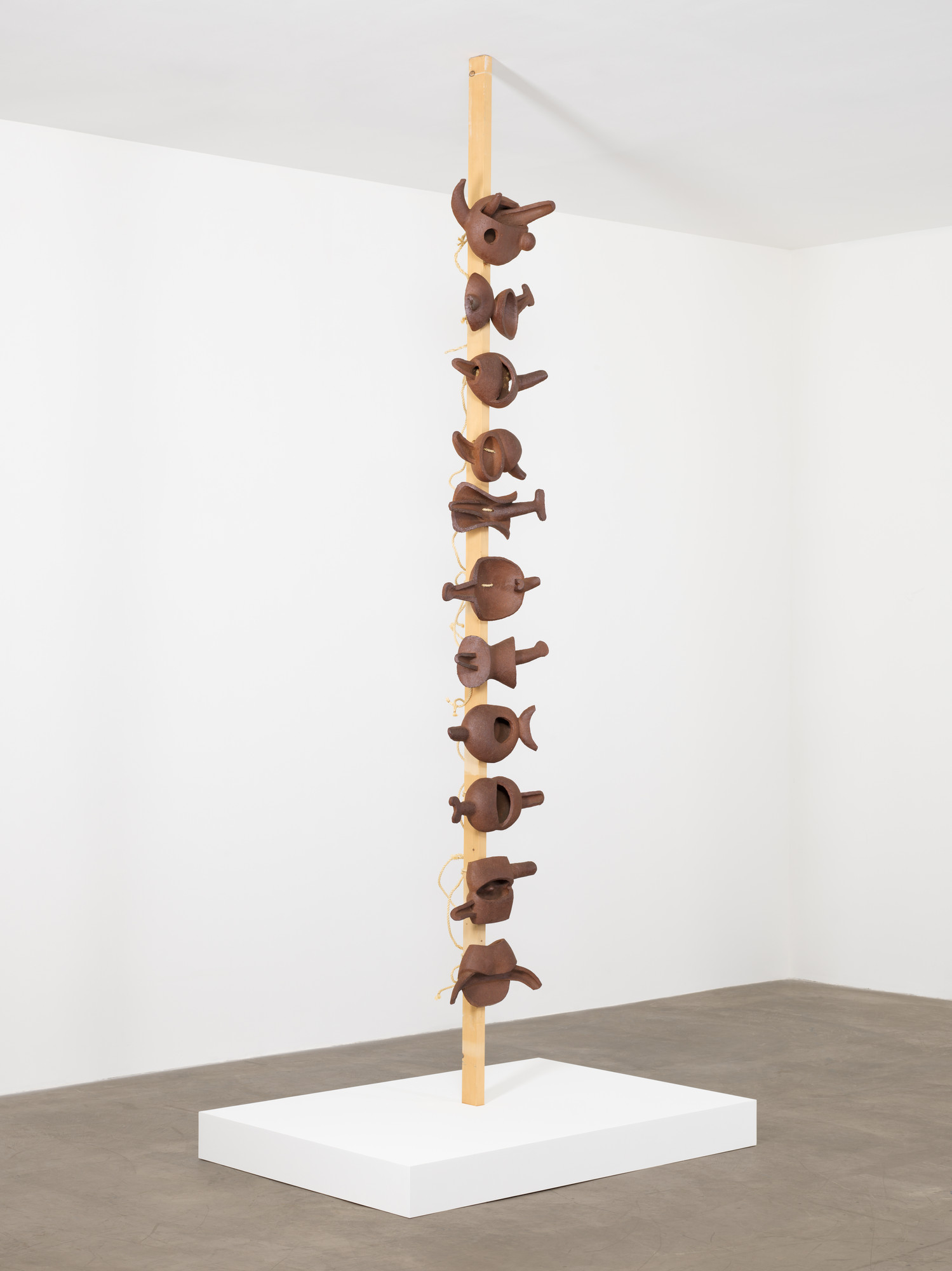 Isamu Noguchi. Even the Centipede. Kamakura, 1952 | MoMA