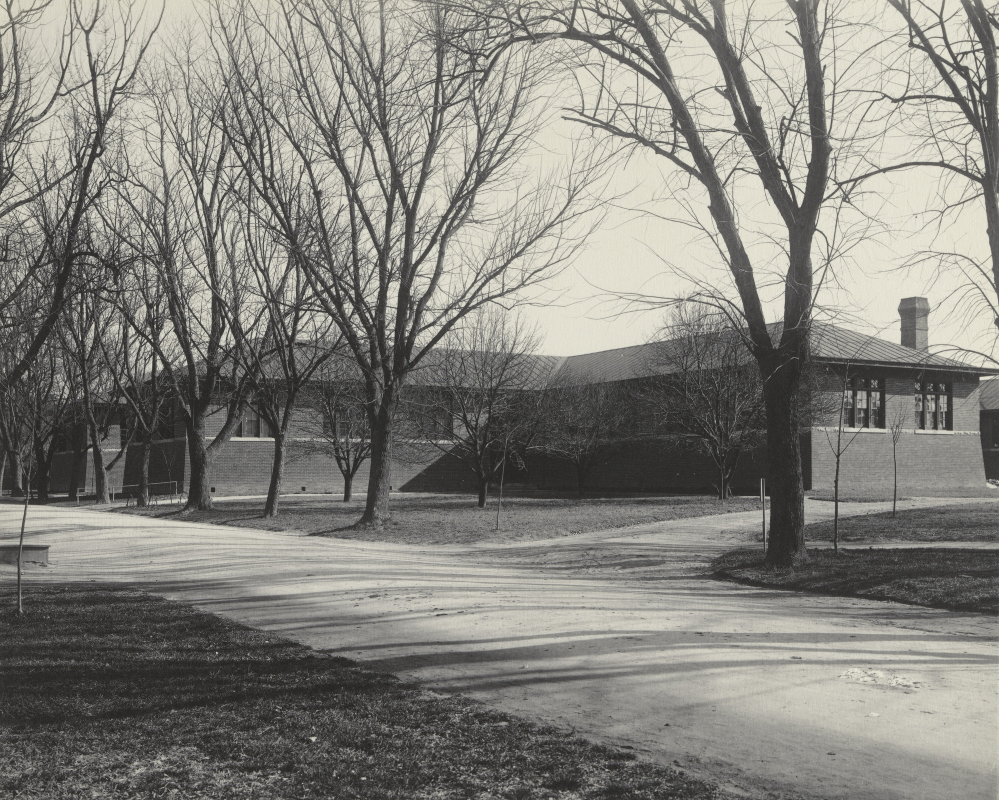 Frances Benjamin Johnston. The Armstrong-Slater Memorial Trade School