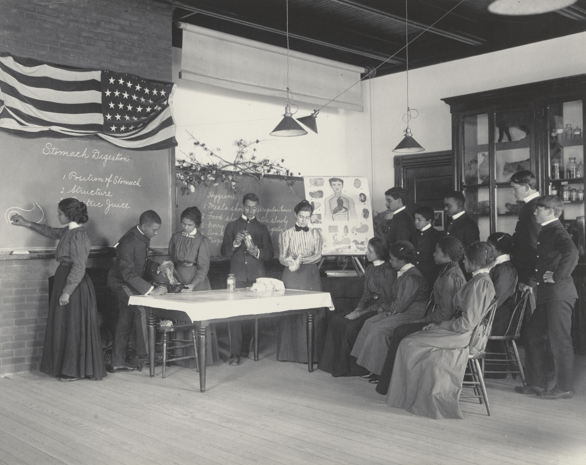 Frances Benjamin Johnston. Physiology. Class studying the stomach