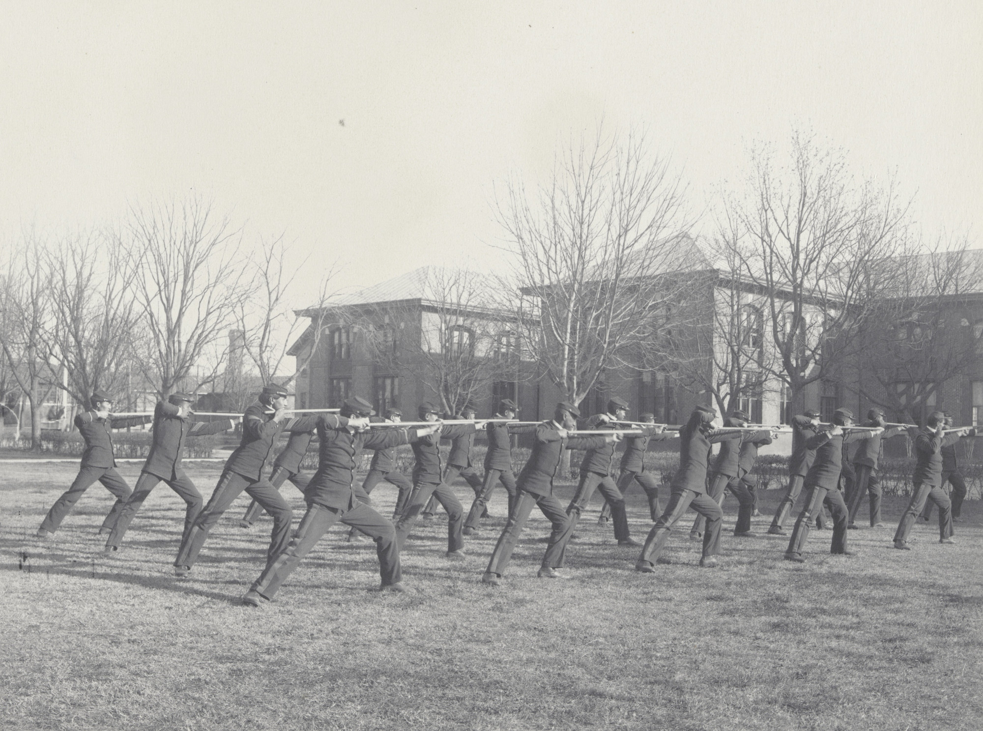 Frances Benjamin Johnston. Boys' wand drill