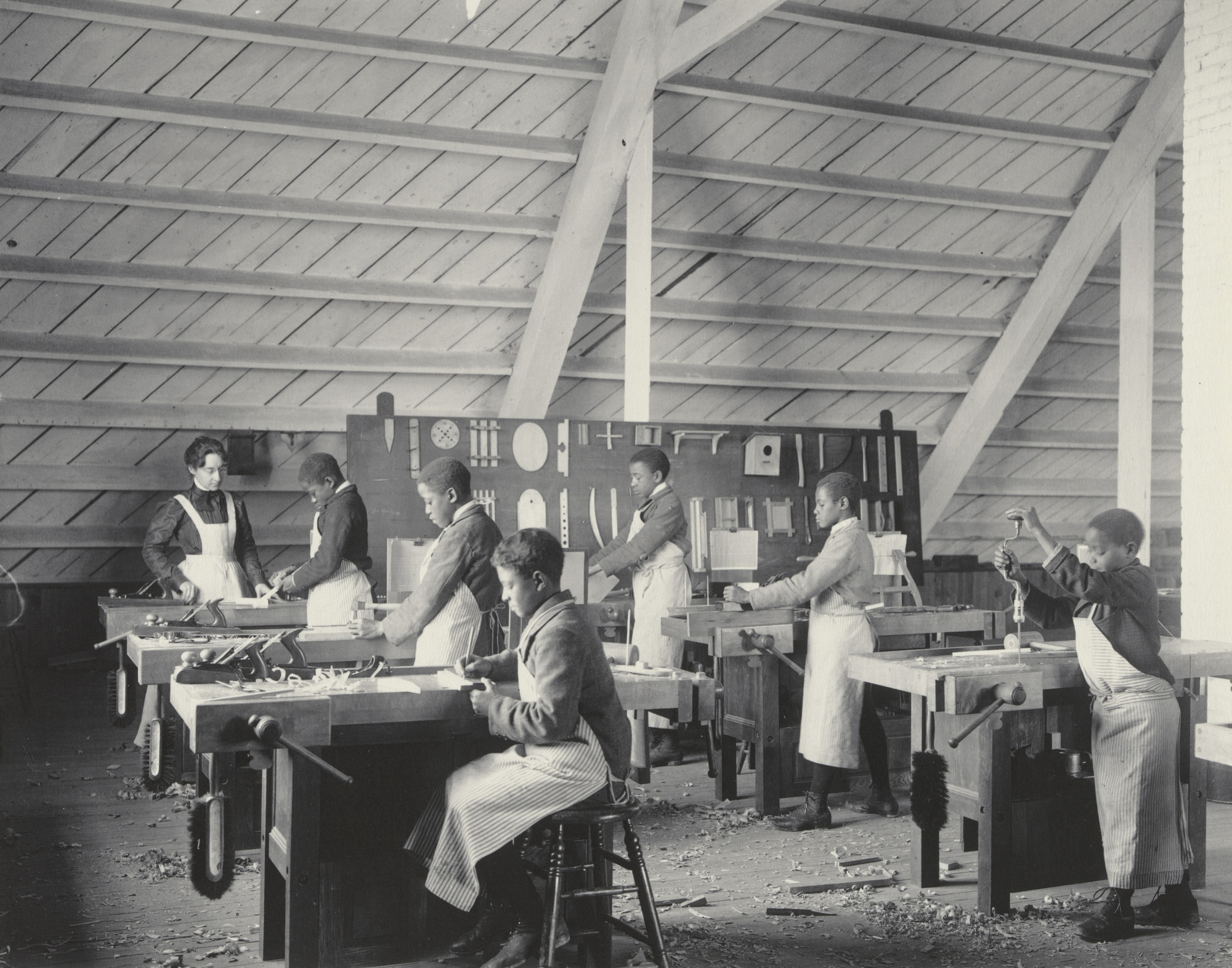 Frances Benjamin Johnston. Manual Training at the Whittier