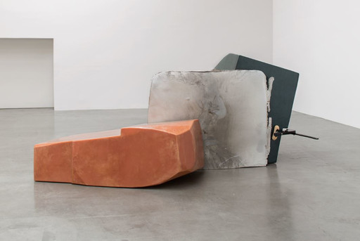 Nairy Baghramian. Maintainers A. 2018