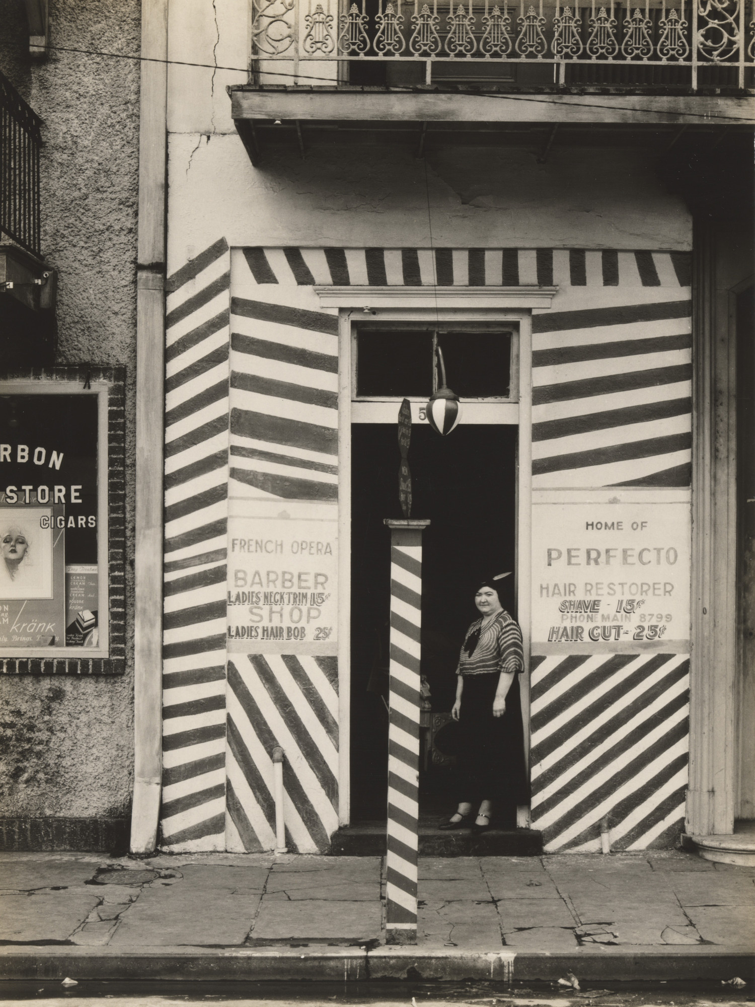 Walker Evans. Sidewalk and Shopfront, New Orleans. 1935 | MoMA