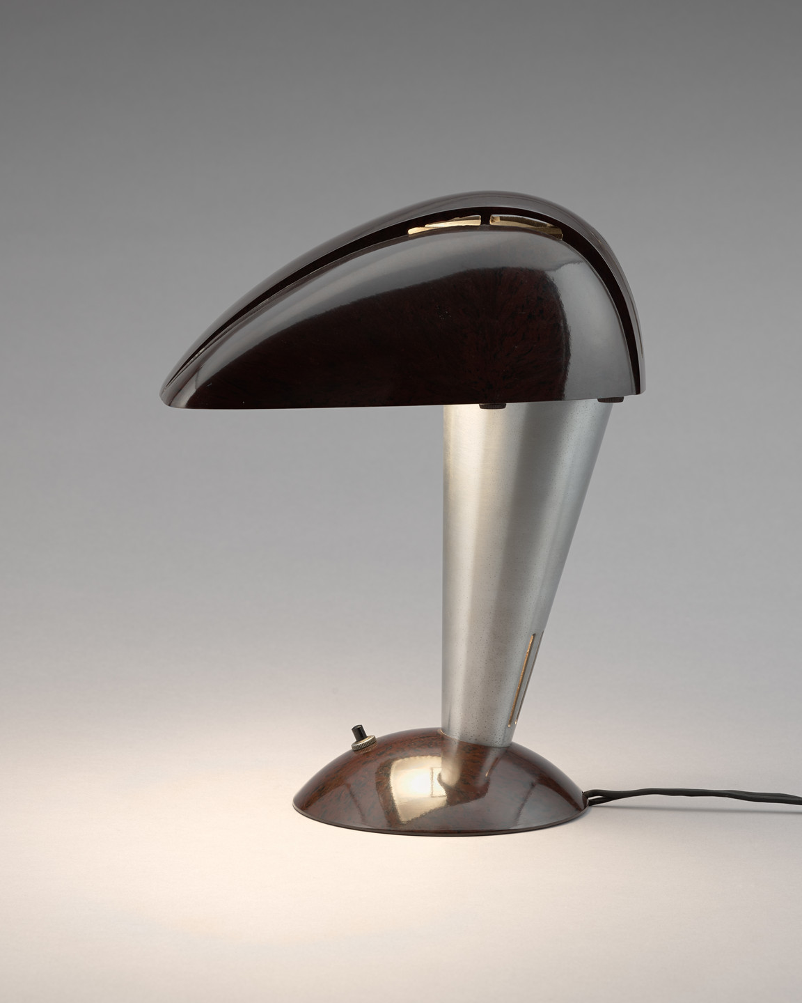 Walter Dorwin Teague, Frank Del Giudice. Desk lamp (model 114). 1939