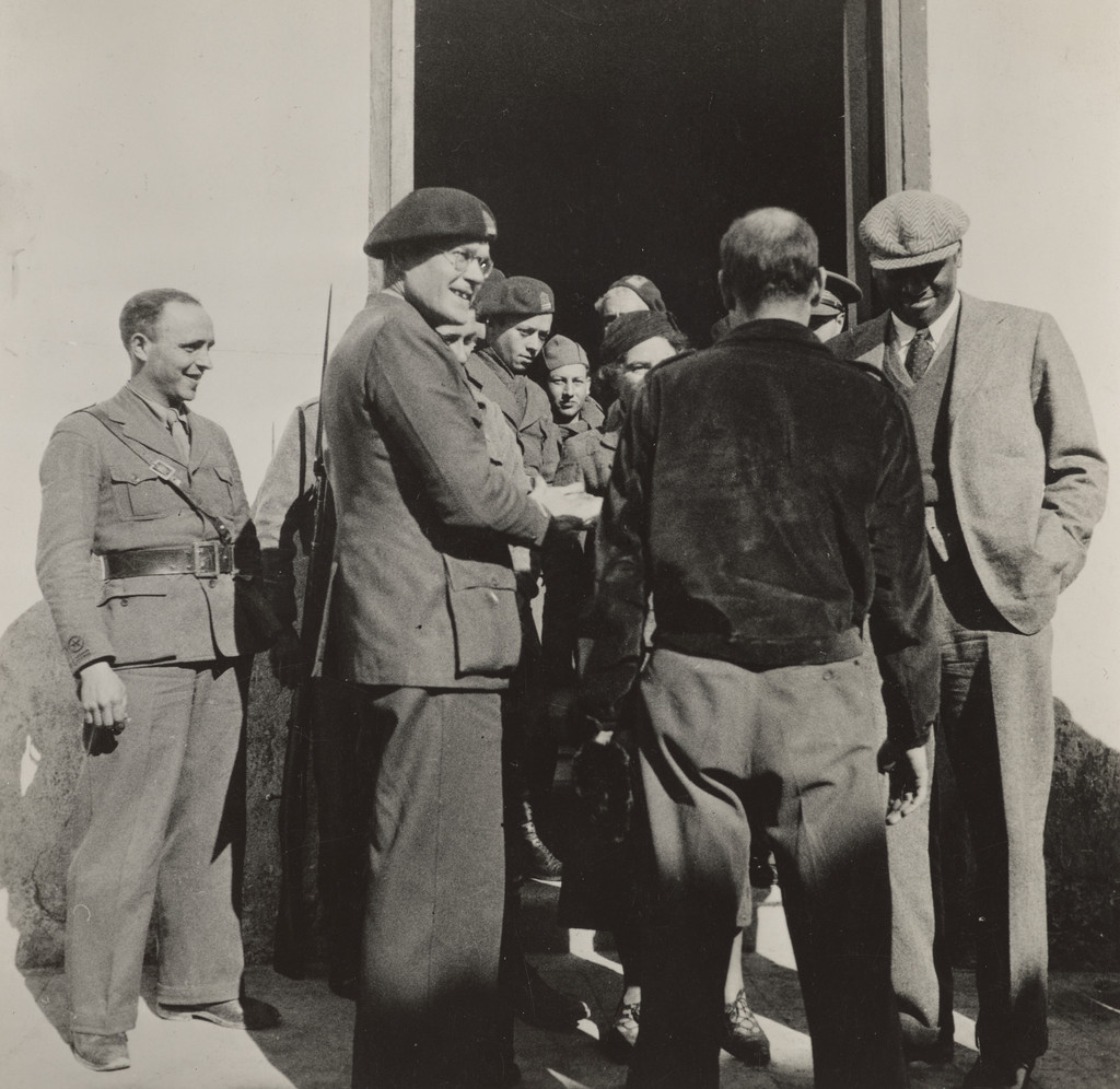 Paul Robeson with Abraham Lincoln Brigade Leaders, Tarzona Training Camp, Aragon, Spain