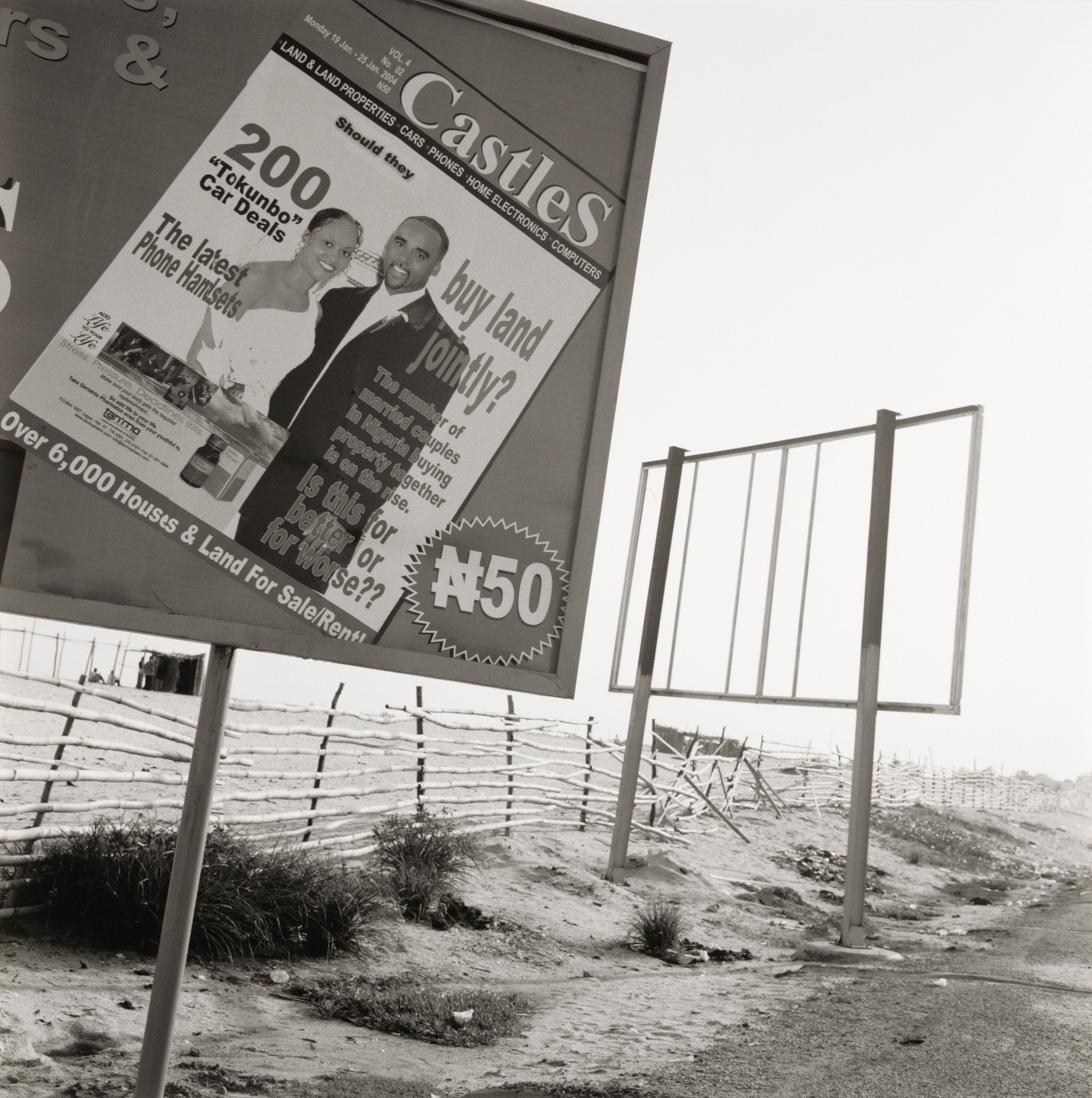 Akinbode Akinbiyi. Bar Beach, Victoria Island, Lagos from the series Sea Never Dry. 2004