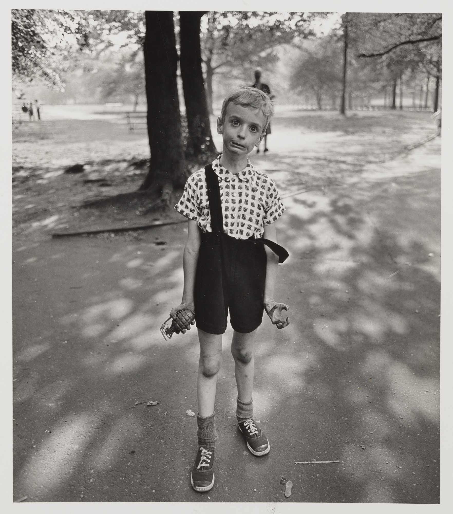 Diane Arbus. Child with a toy hand grenade in Central Park, N.Y.C.