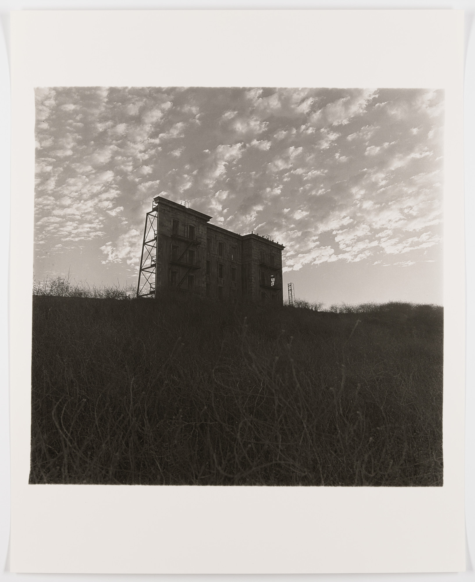Diane Arbus. A house on a hill, Hollywood, Cal., 1963