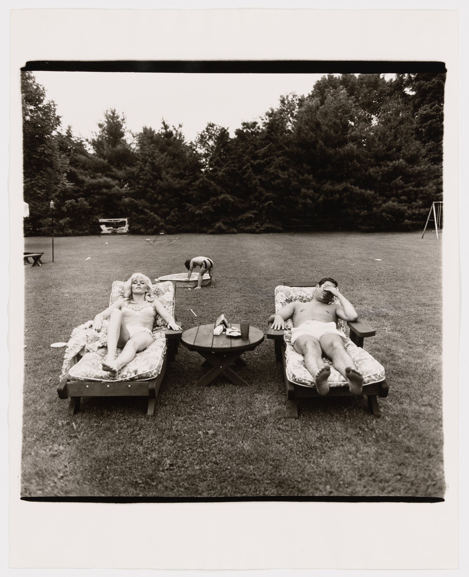 Diane Arbus. A family on the lawn in Westchester on a Sunday, N.Y., 1968