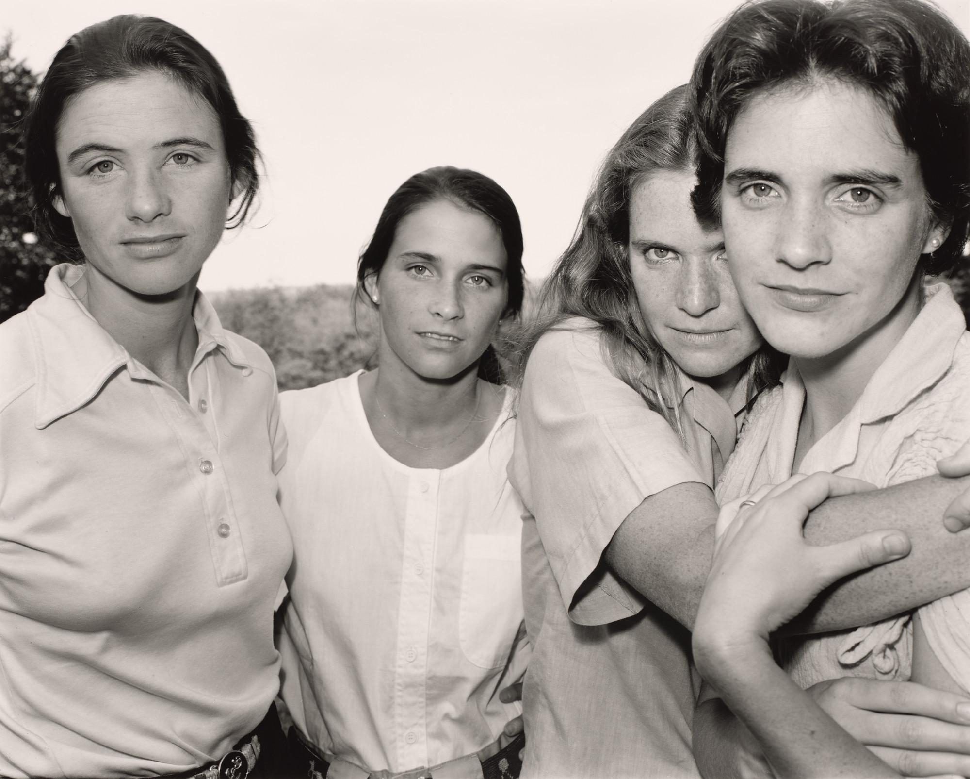 Nicholas Nixon. The Brown Sisters, East Greenwich, Rhode Island