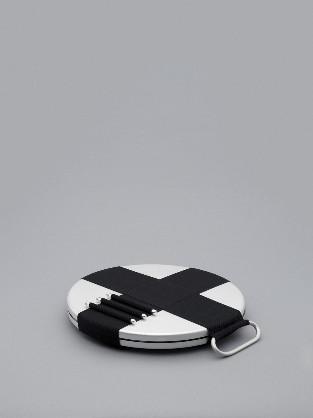 Fernando Campana, Humberto Campana. Inflating Table. 1996