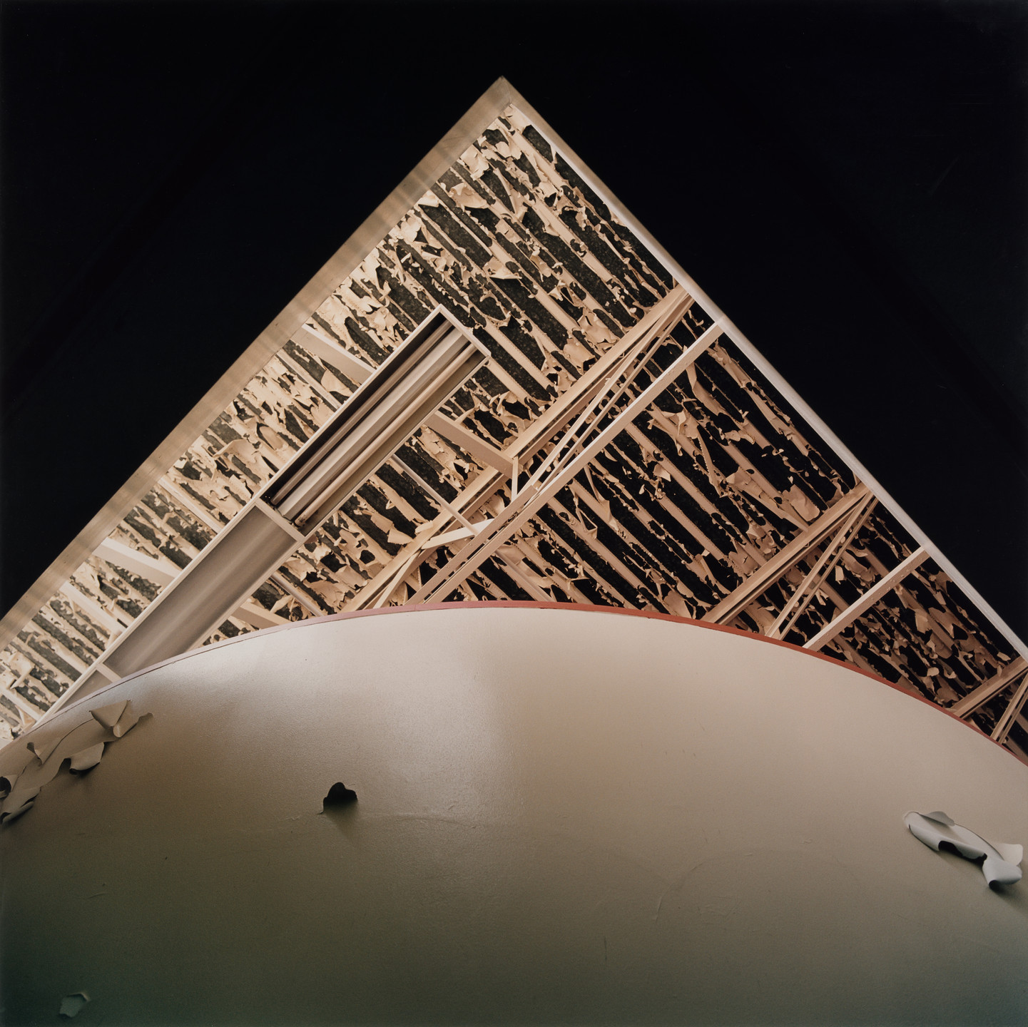 Jane Wilson, Louise Wilson. Suspended Island, Abstract. 2005