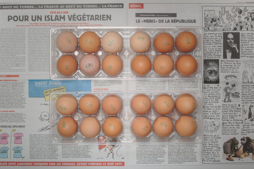 Chow and Lin, Stefen Chow, Huiyi Lin. The Poverty Line (Eggs) (France). 2010-2020