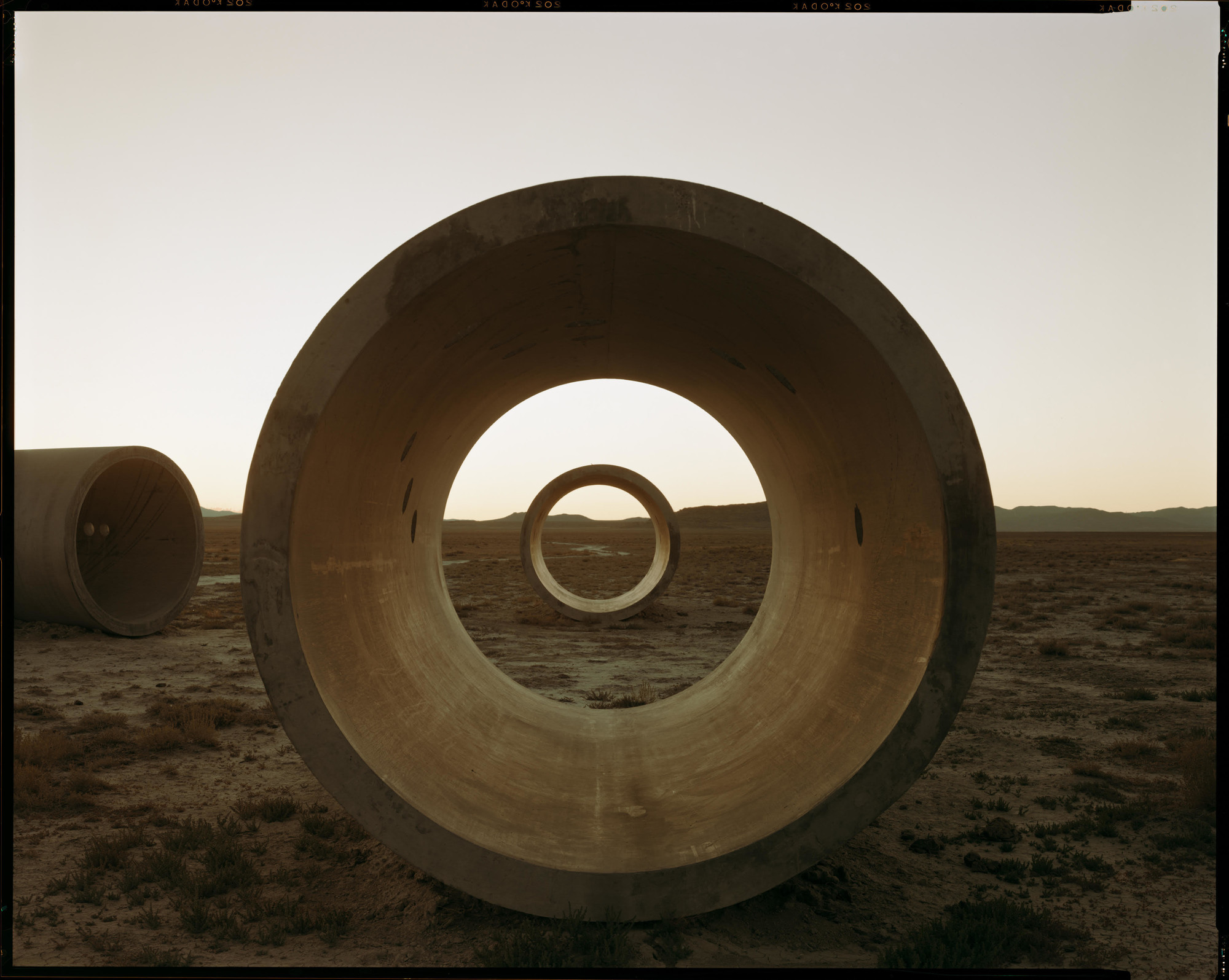 Richard Misrach. Nancy Holt, Sun Tunnels #1