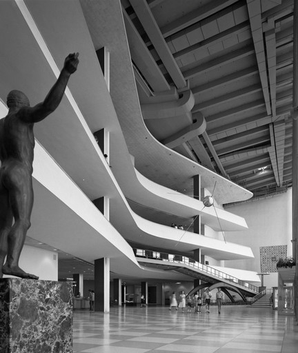 Wallace K. Harrison, Max Abramovitz, Oscar Niemeyer, Le Corbusier (Charles-Édouard Jeanneret), United Nations Headquarters Board of Design, Photograph by Ezra Stoller. United Nations Headquarters, New York, NY. 1977