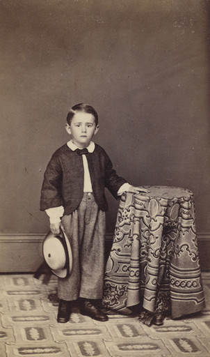 Young boy with hat