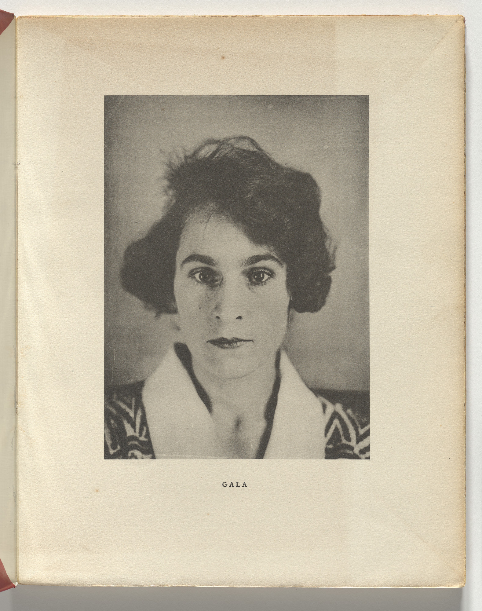 Salvador Dalí. Portrait de Gala (plate, page 1) from La Femme Visible (The Visible Woman)