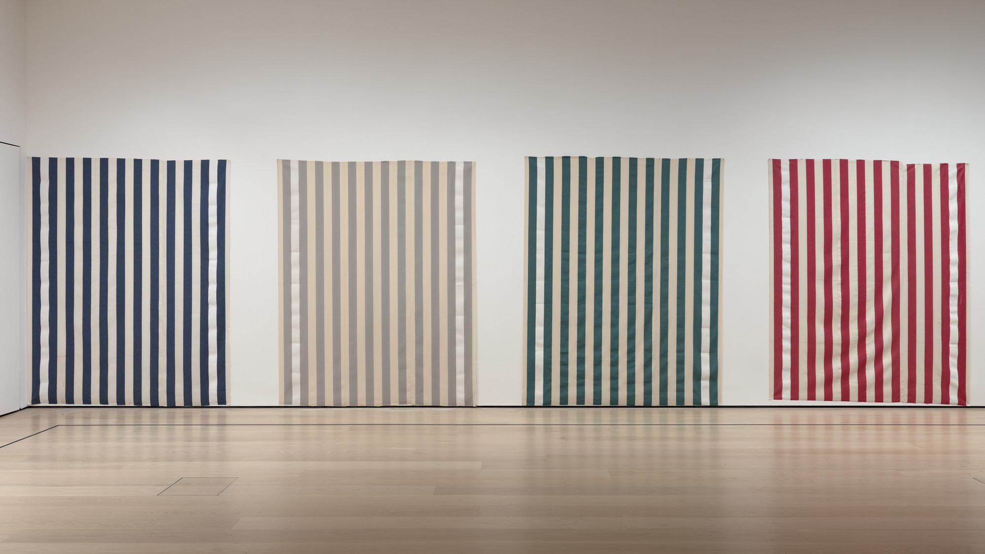 Daniel Buren. Striped cotton fabric with vertical white and colored bands of 8,7cm (+/- 0,3 cm) each. The two external white bands covered over with acrylic white paint recto-verso. 1970