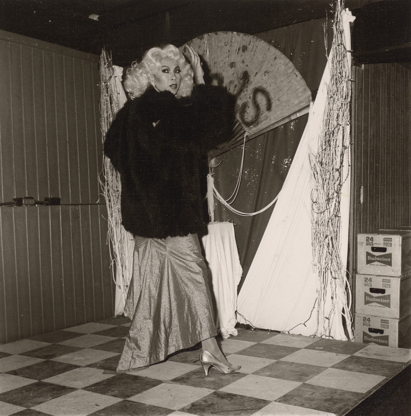 Reynaldo Rivera. Performer, Mugy&#39;s (1). c. 1990
