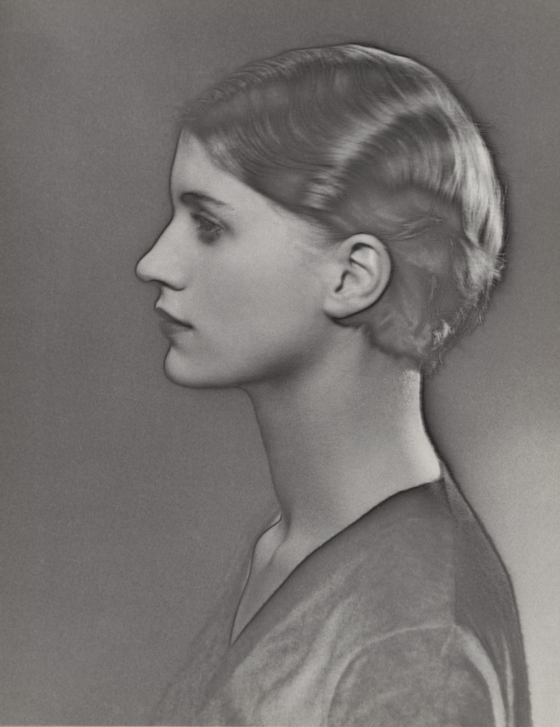 Man Ray (Emmanuel Radnitzky). Lee Miller. 1929