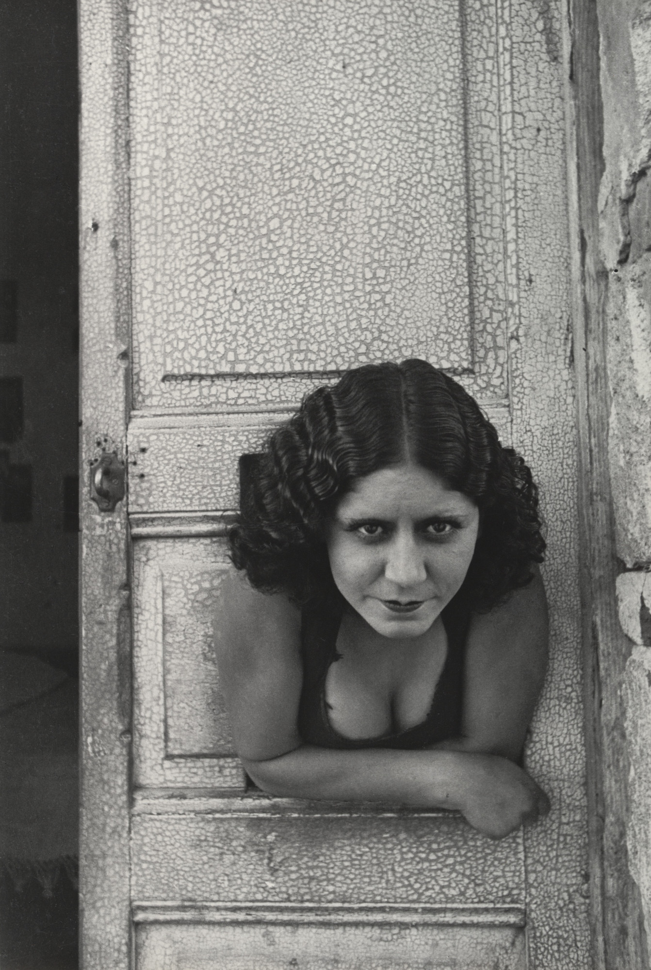 Henri Cartier-Bresson. Calle Cuauhtemoctzin, Mexico City. 1934-35