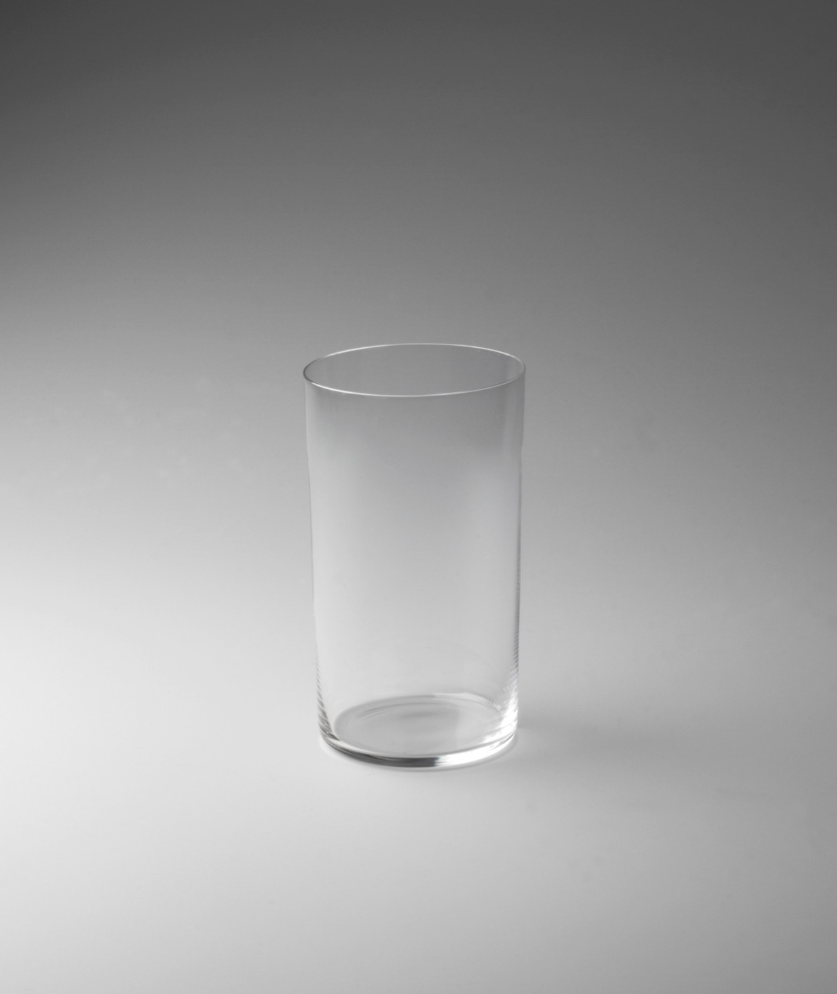 Hagbard Elis Bergh. Charm Tumblers. 1939-41