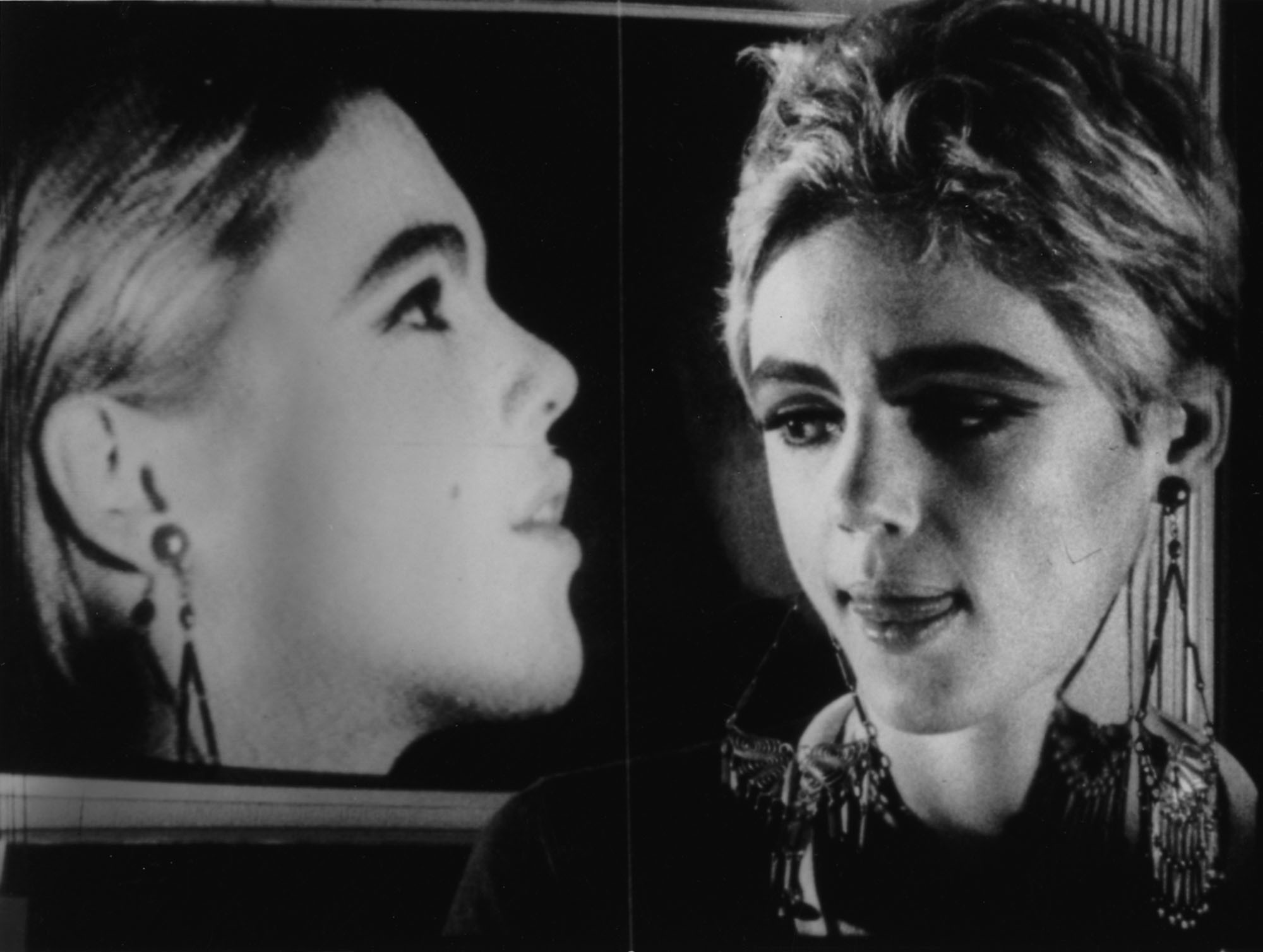 Andy warhol　photographs Warhol Foundation loses copyright fight over Prince images