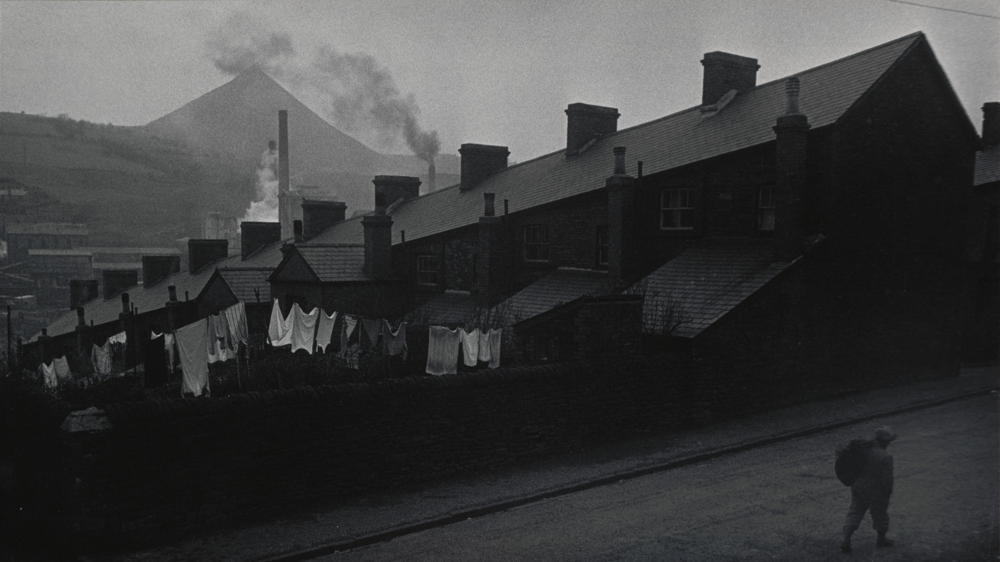 W. Eugene Smith. Great Britain, (Houses and laundry)
